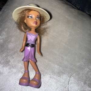 McDonald's Bratz Yasmin Fashion Doll Purple  Dress‎  5 inch Happy Meal Toy  2003
